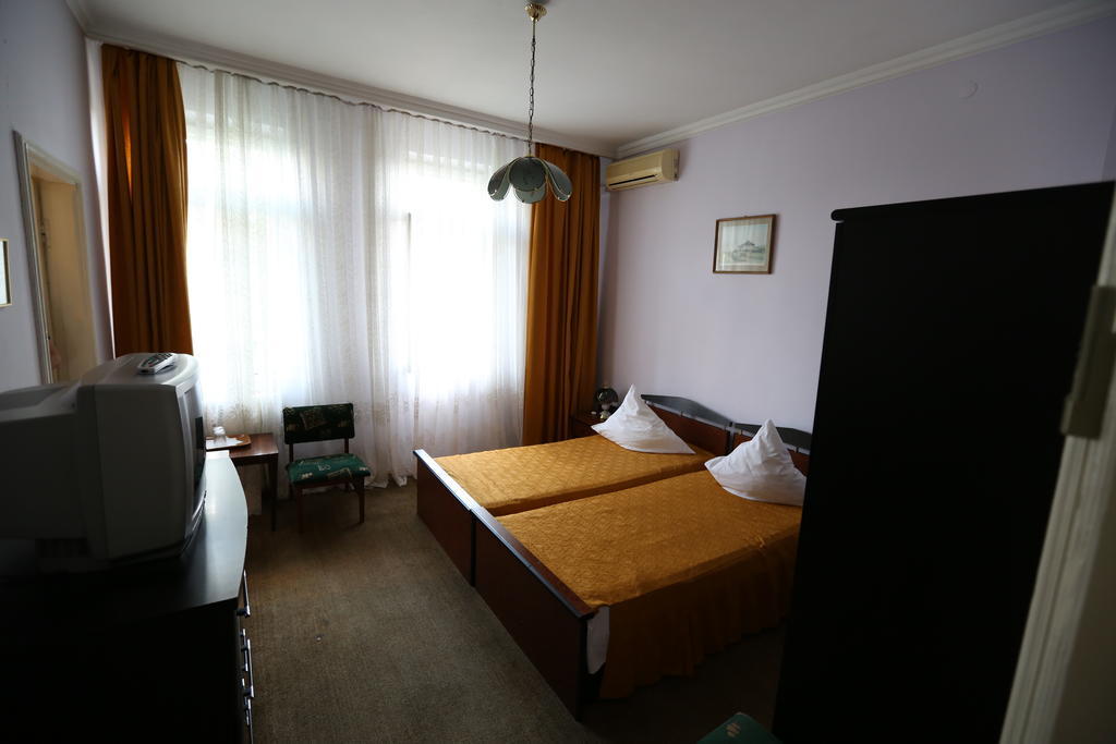 Banat Hotel Bukarest Værelse billede